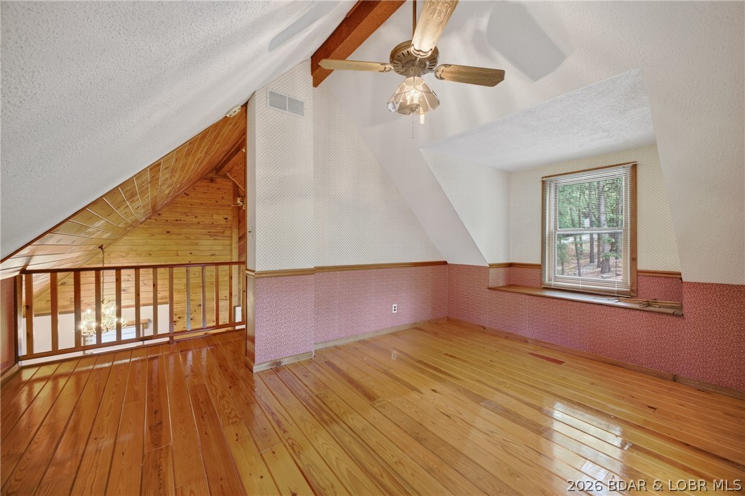 El Tampa Acres - Residential