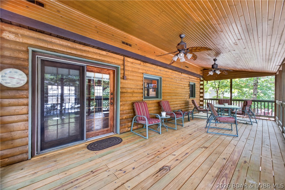 El Tampa Acres - Residential