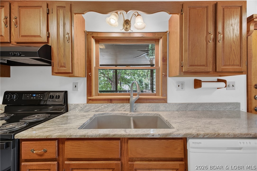 El Tampa Acres - Residential