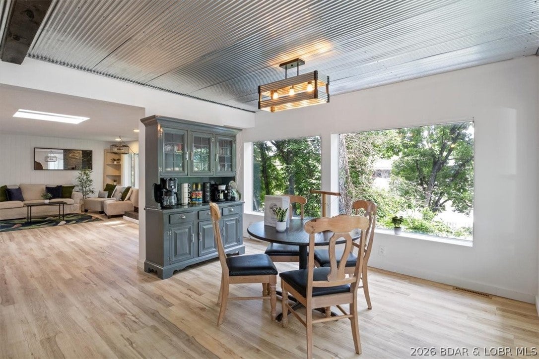 Arrowridge Shores - Residential