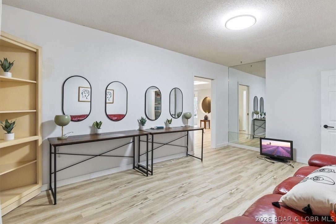 Arrowridge Shores - Residential