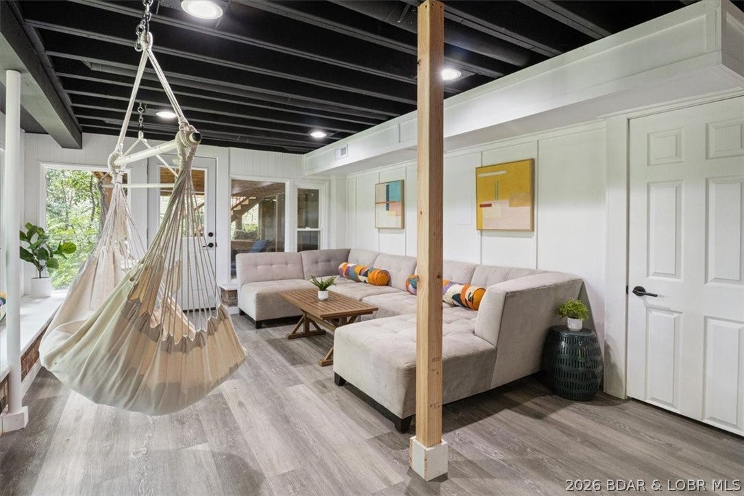 Arrowridge Shores - Residential