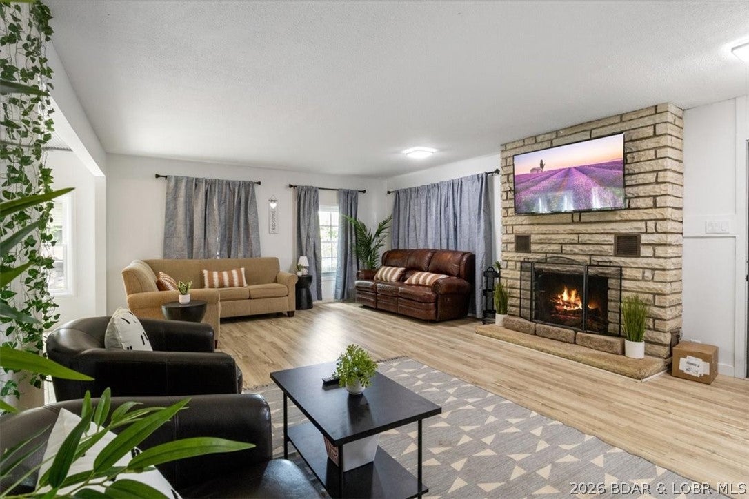 Arrowridge Shores - Residential