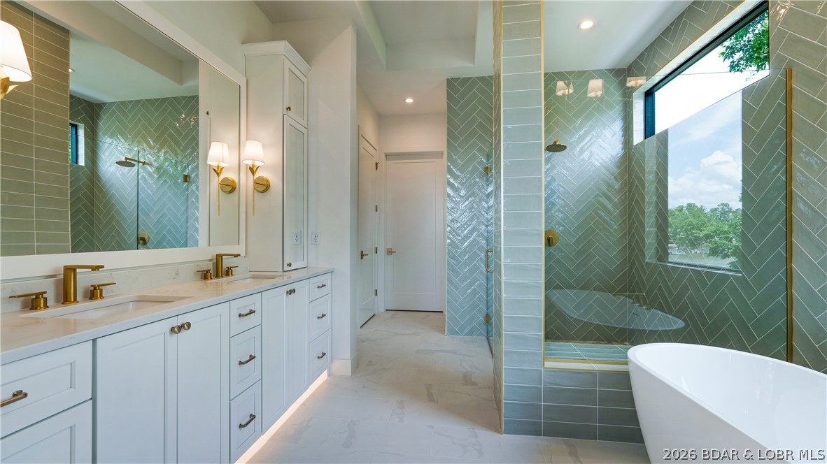 Casas Del Lago - Residential