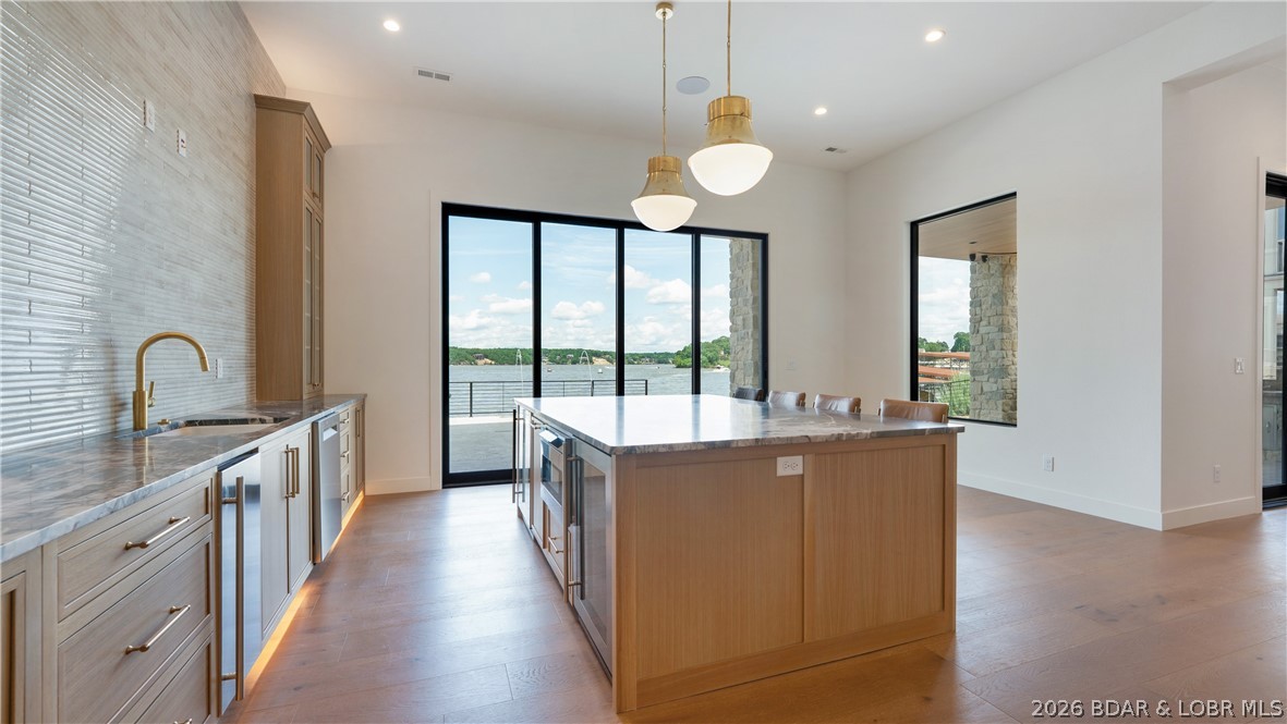 Casas Del Lago - Residential
