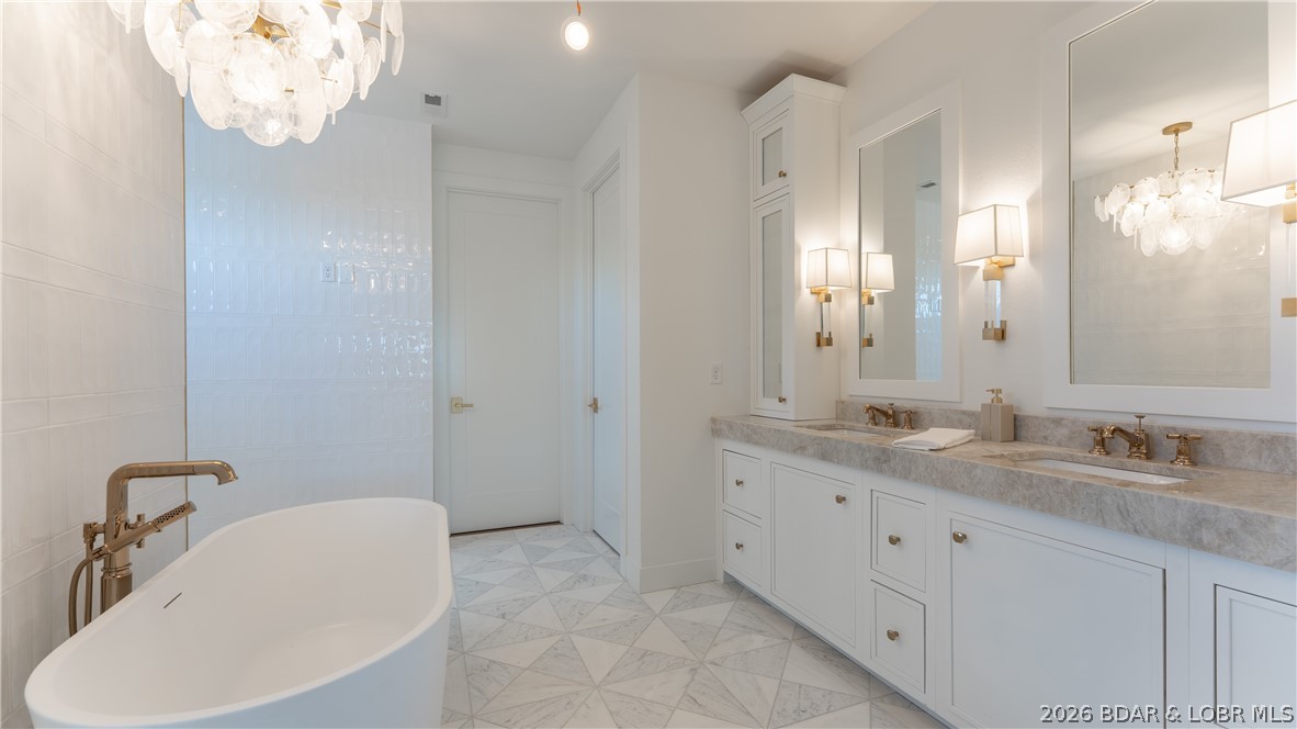 Casas Del Lago - Residential