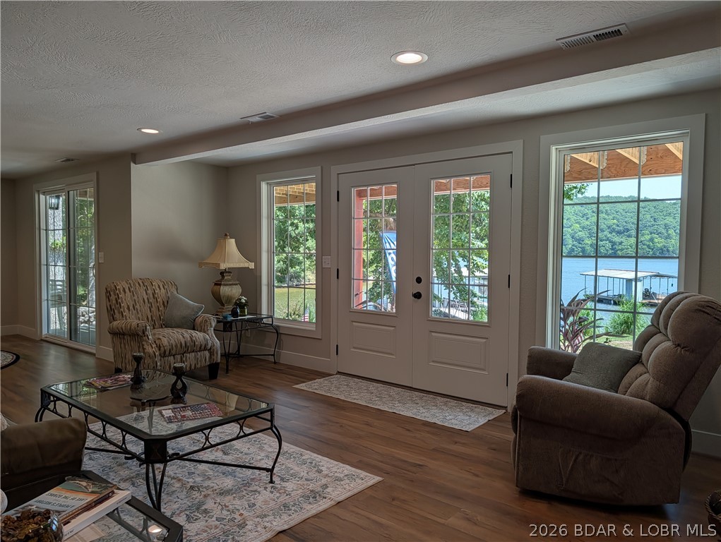 Coffman Bend #13 - Residential