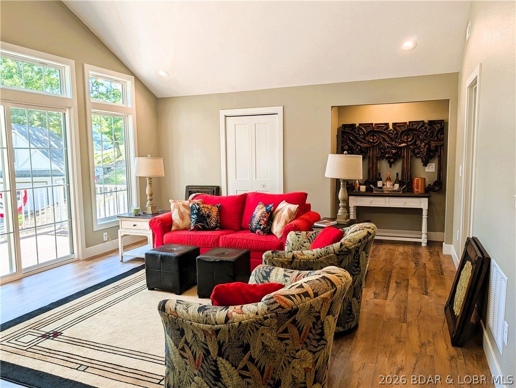 Coffman Bend #13 - Residential