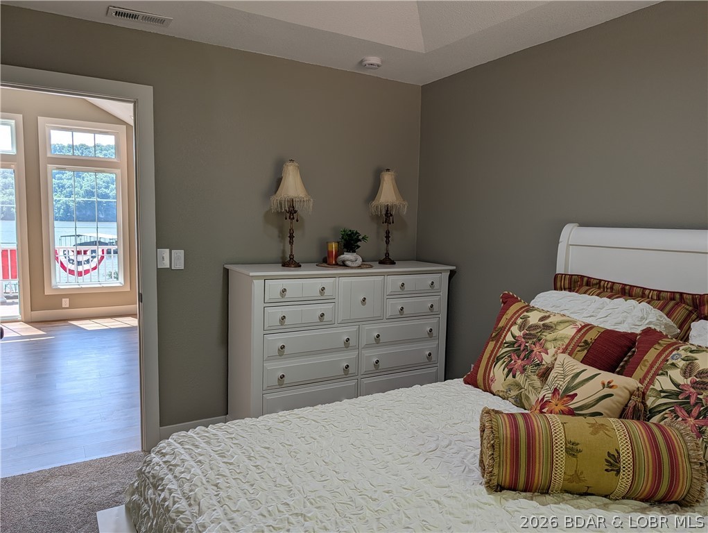 Coffman Bend #13 - Residential