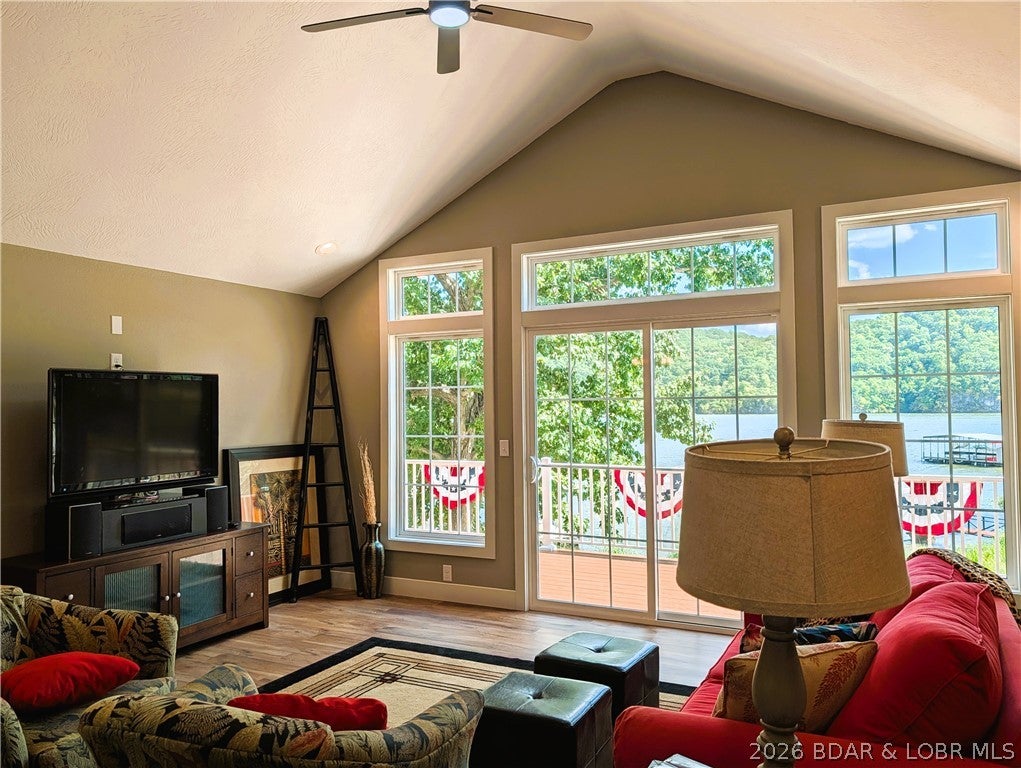 Coffman Bend #13 - Residential