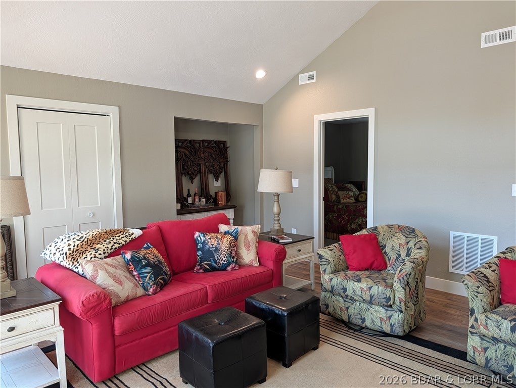Coffman Bend #13 - Residential