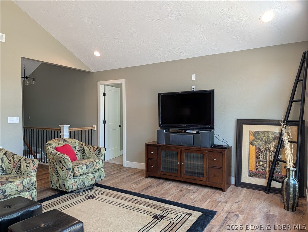 Coffman Bend #13 - Residential