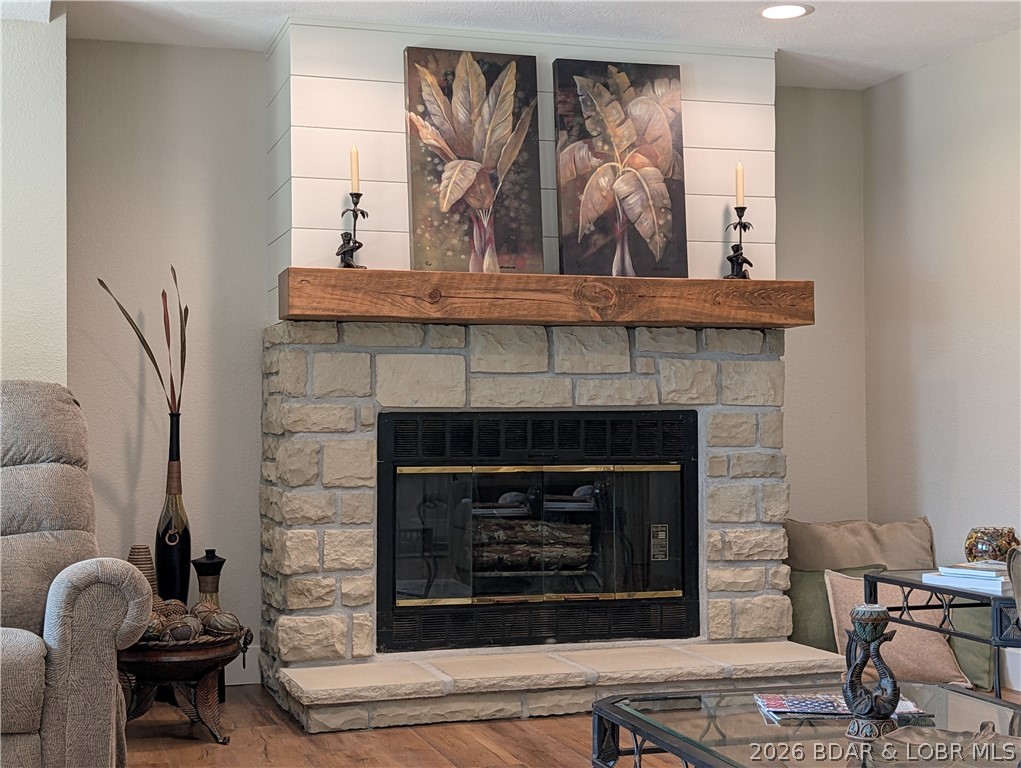 Coffman Bend #13 - Residential