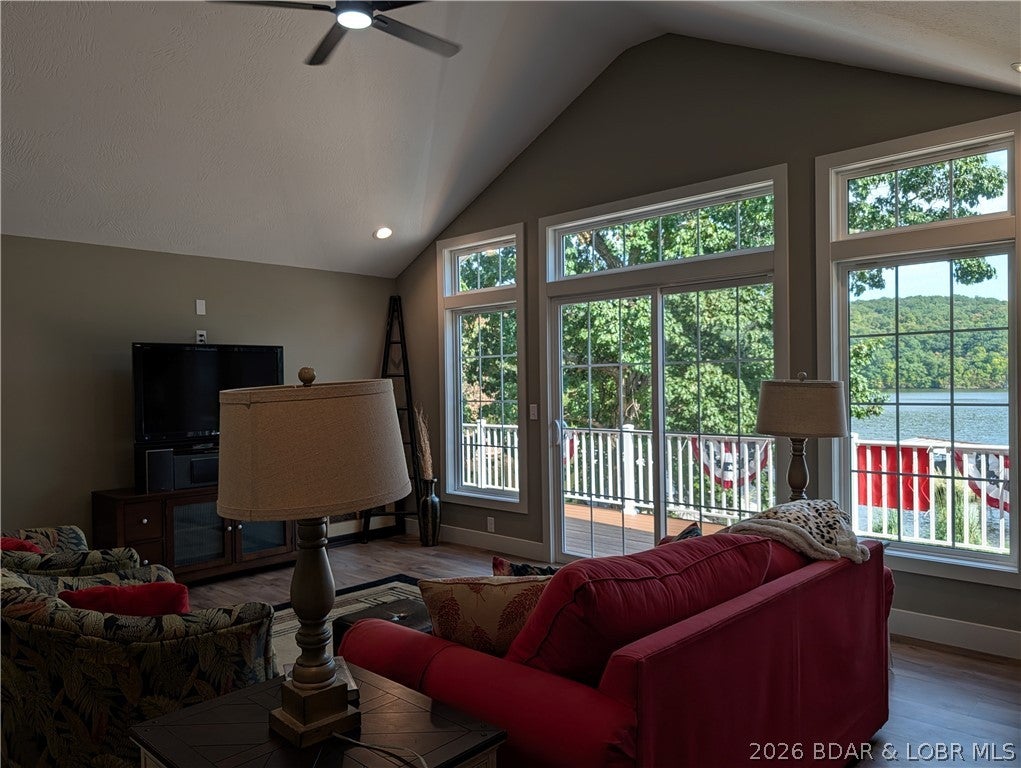 Coffman Bend #13 - Residential