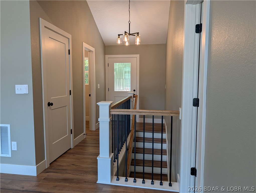Coffman Bend #13 - Residential