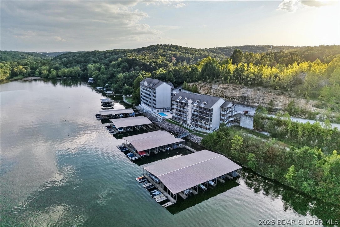 Lochhaven Condominium Subdiv - Residential