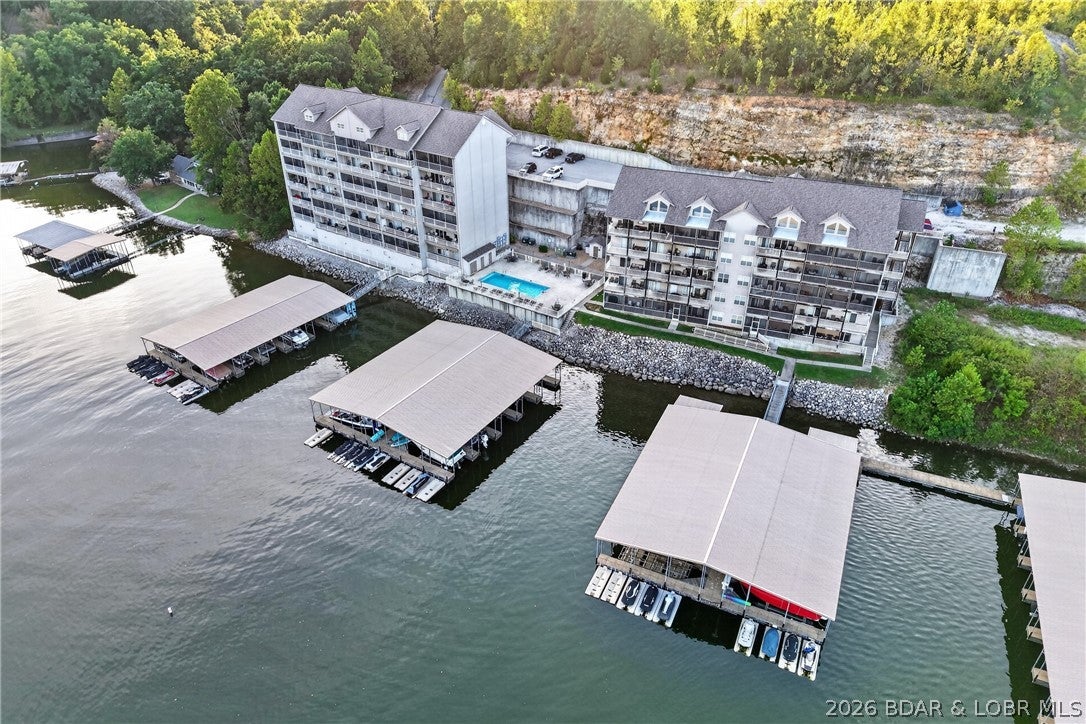 Lochhaven Condominium Subdiv - Residential