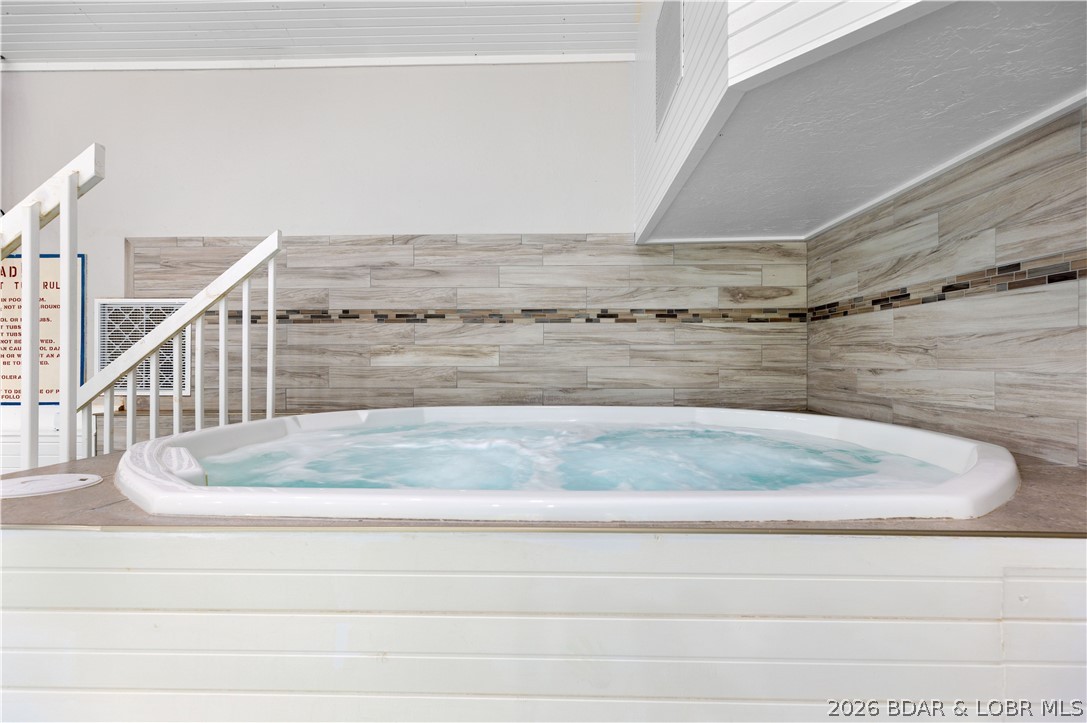 Southwood Shores Condominium - Residential