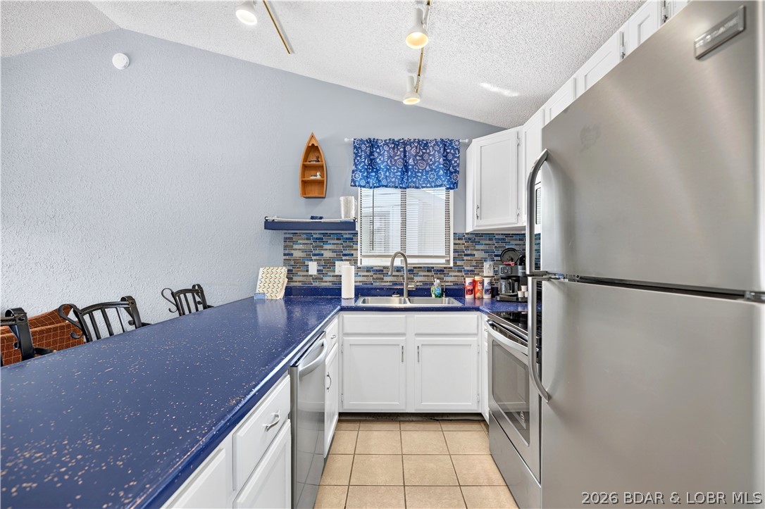 Southwood Shores Condominium - Residential