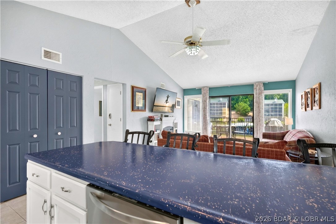 Southwood Shores Condominium - Residential