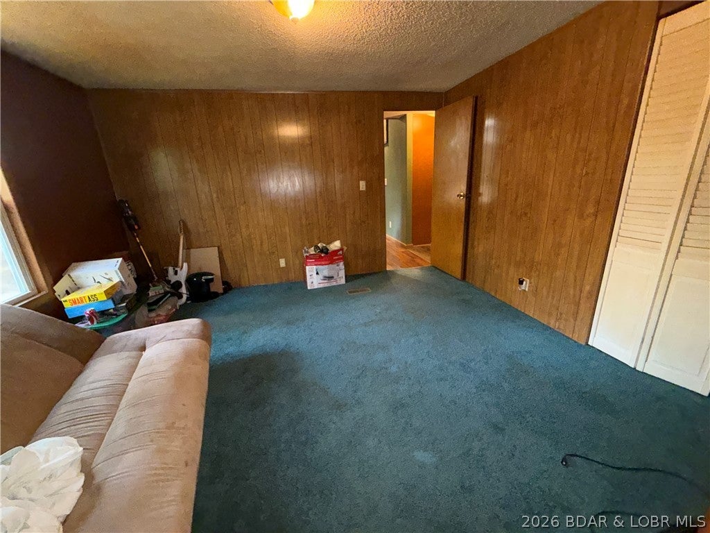 Race Track Bay - Residential