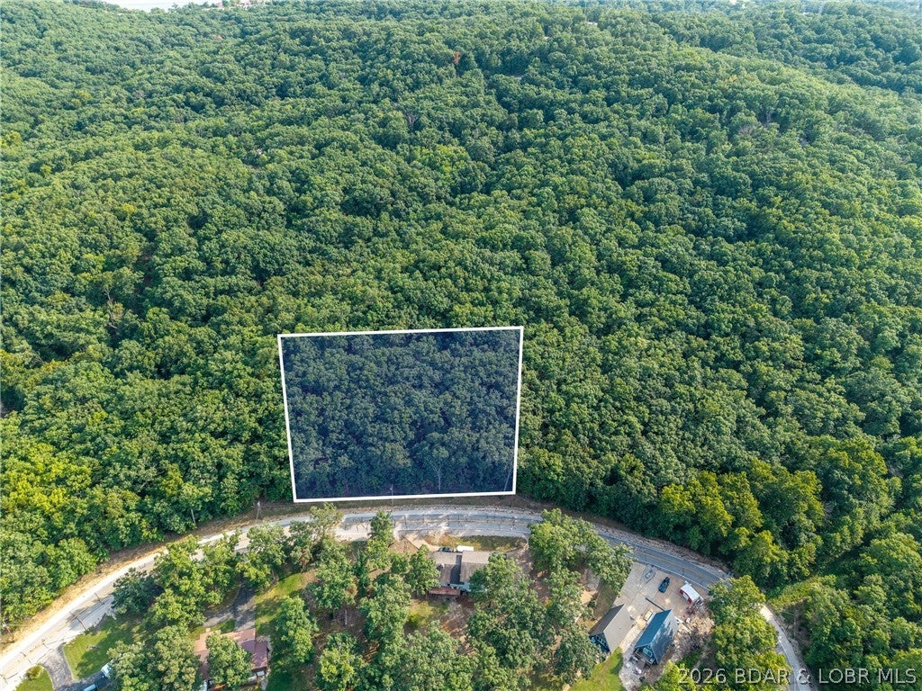 Four Seasons - Land