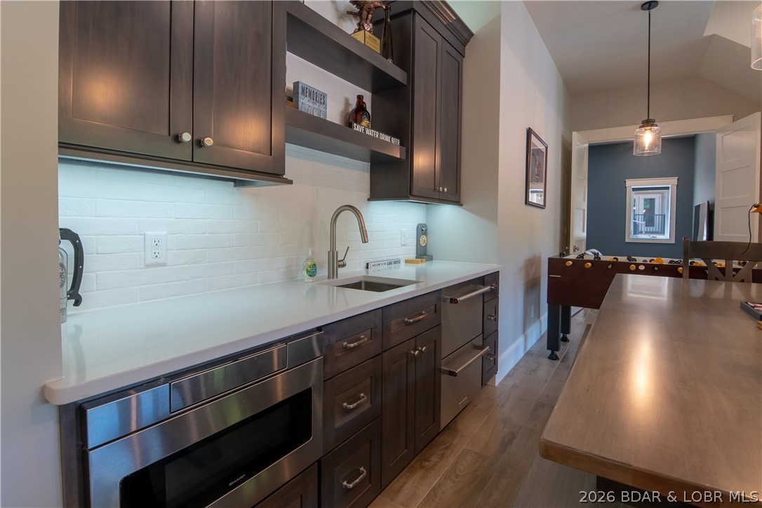 Grand Point No. 2 - Residential