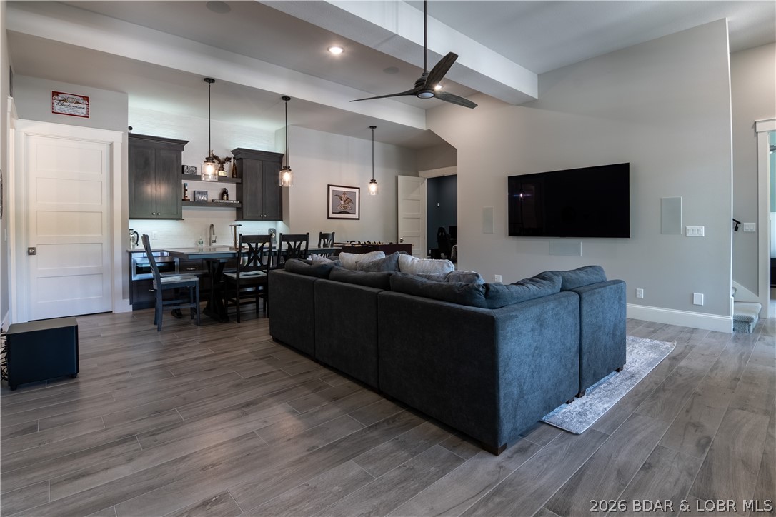Grand Point No. 2 - Residential