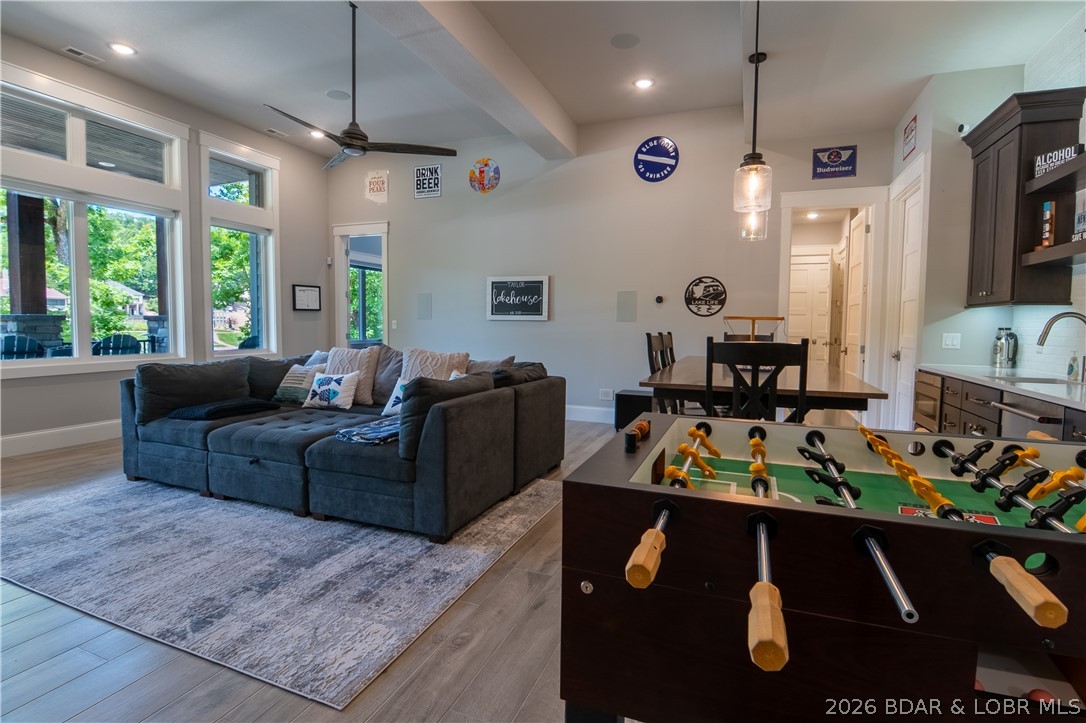 Grand Point No. 2 - Residential