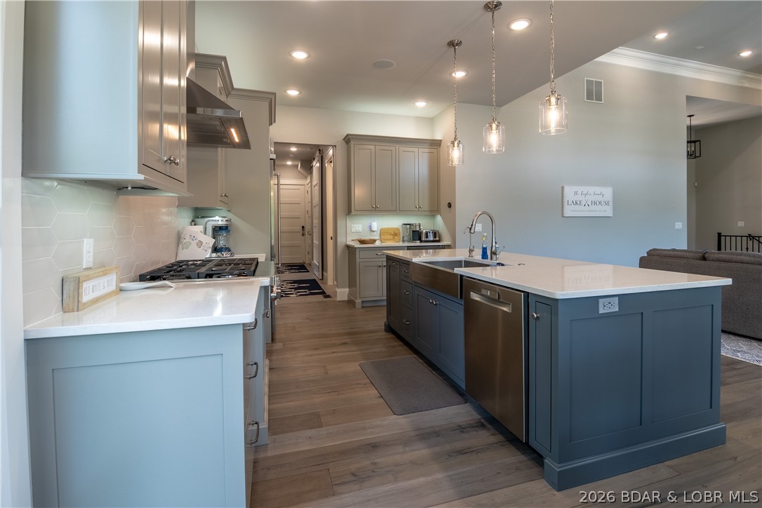 Grand Point No. 2 - Residential