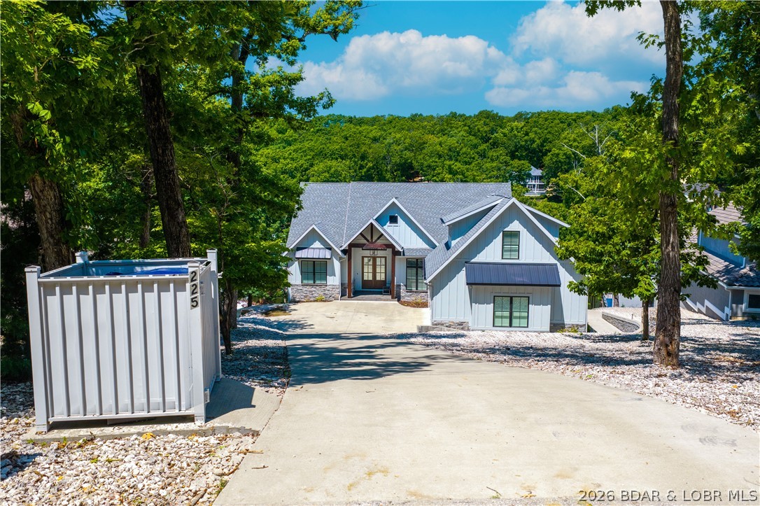 Grand Point No. 2 - Residential