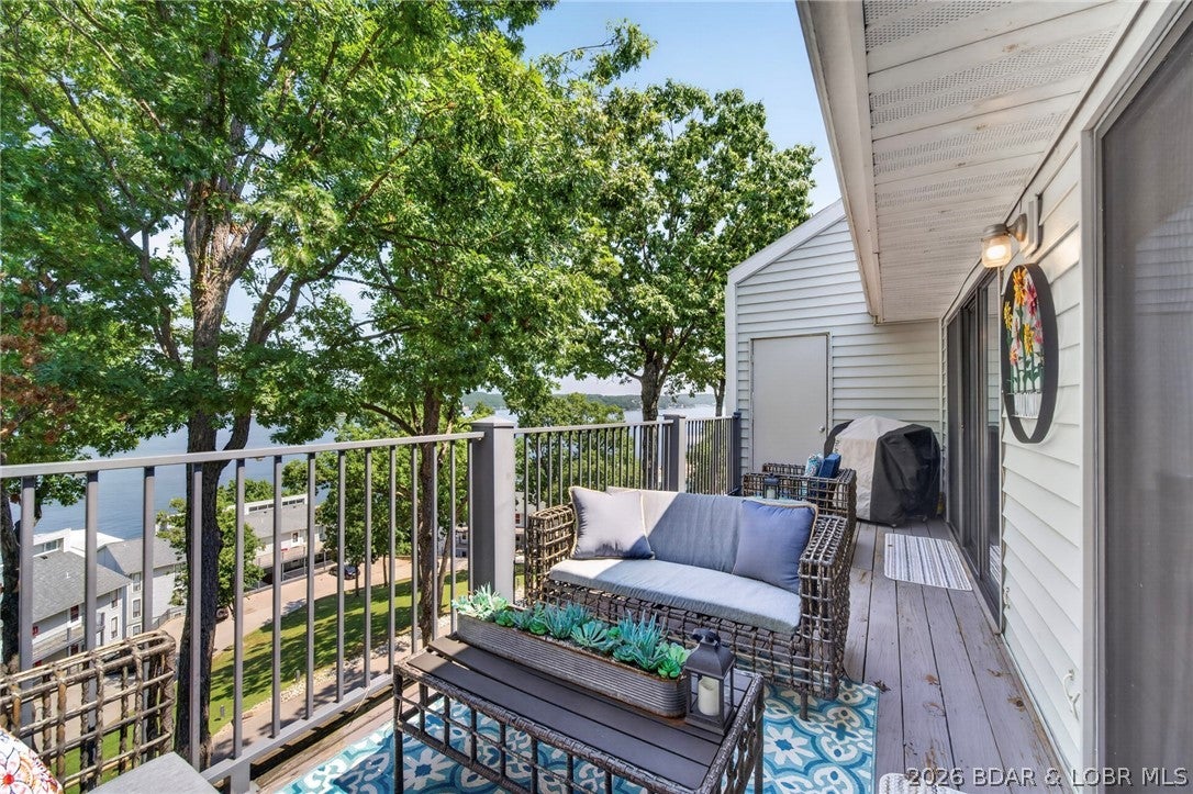 Wood Crest Condominiums - Residential
