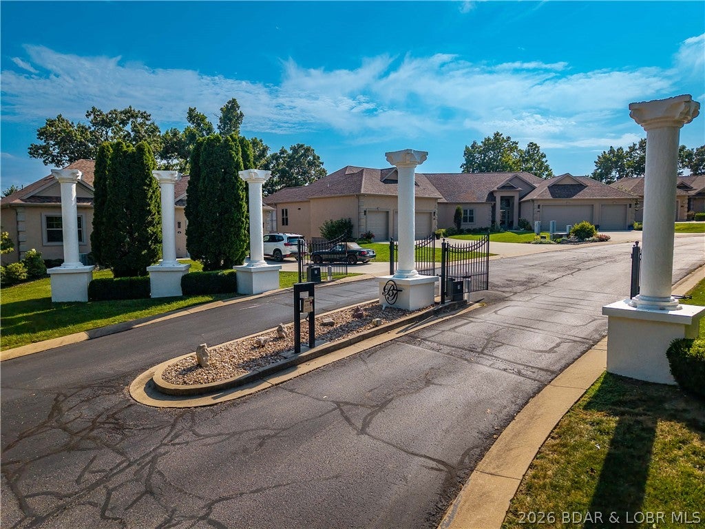 Bella Terra - Residential