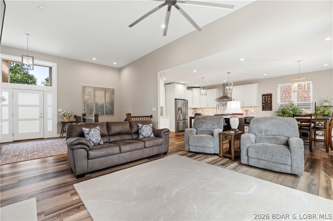 Bella Terra - Residential