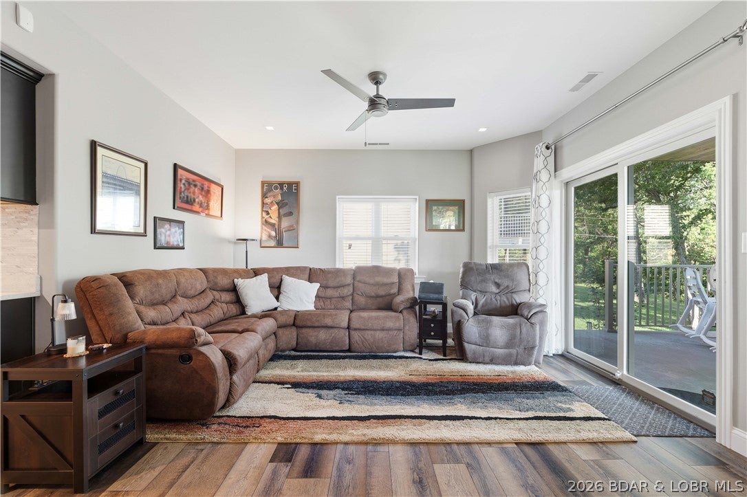 Bella Terra - Residential