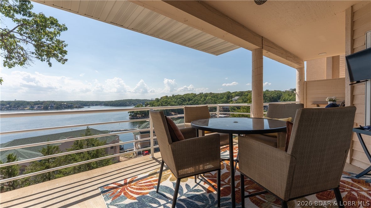 Emerald Bay Condominium - Residential