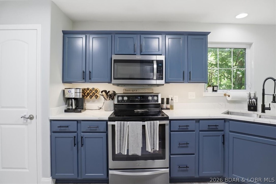Four Seasons - Residential