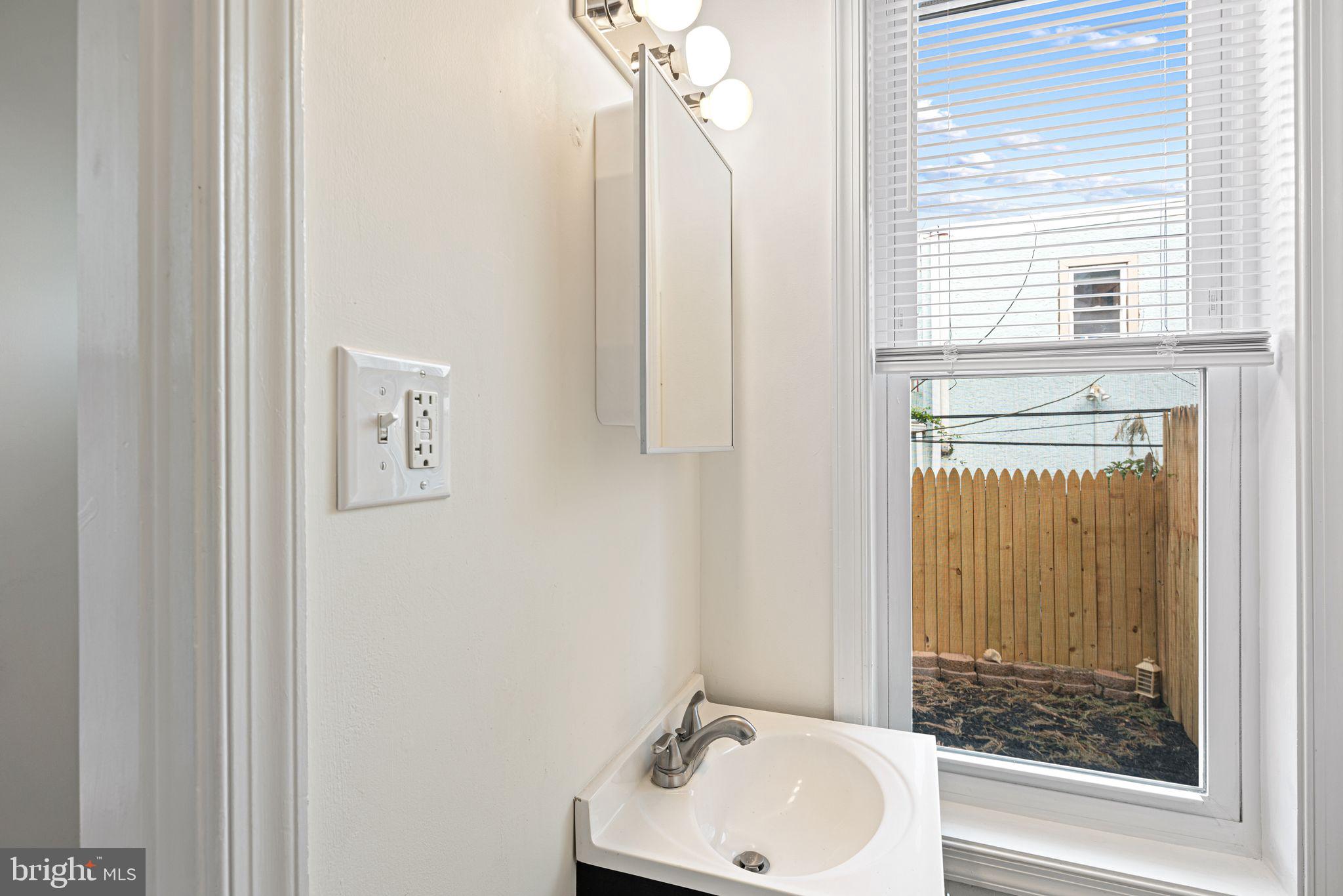FAIRMOUNT - Residential