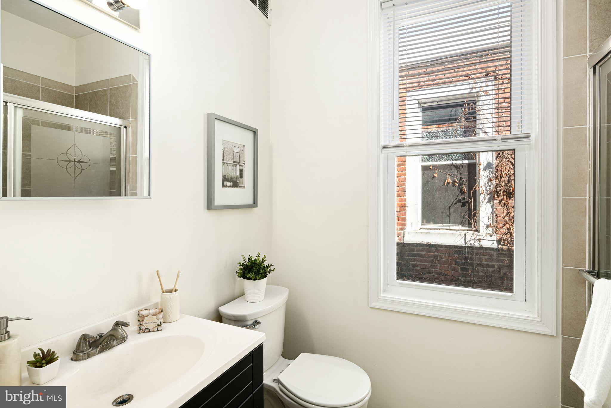 FAIRMOUNT - Residential