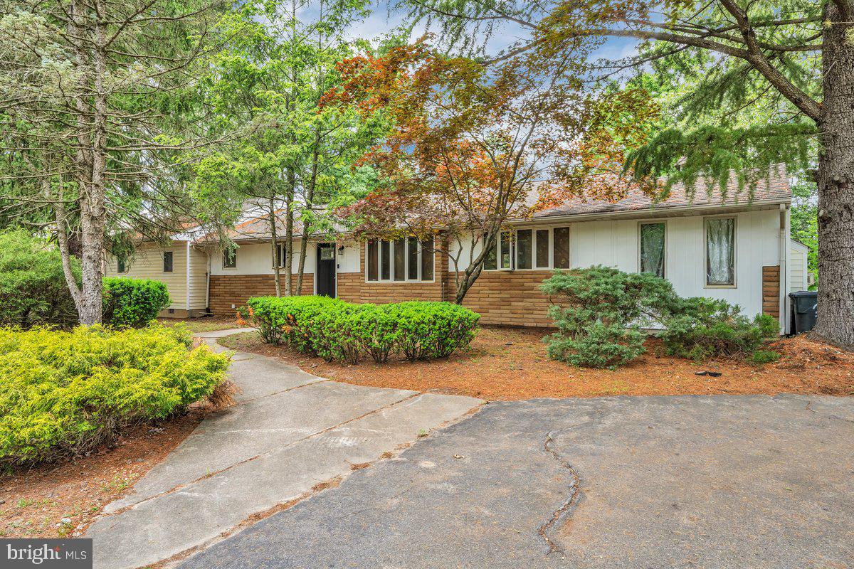 ELM TREE FARMS - Residential