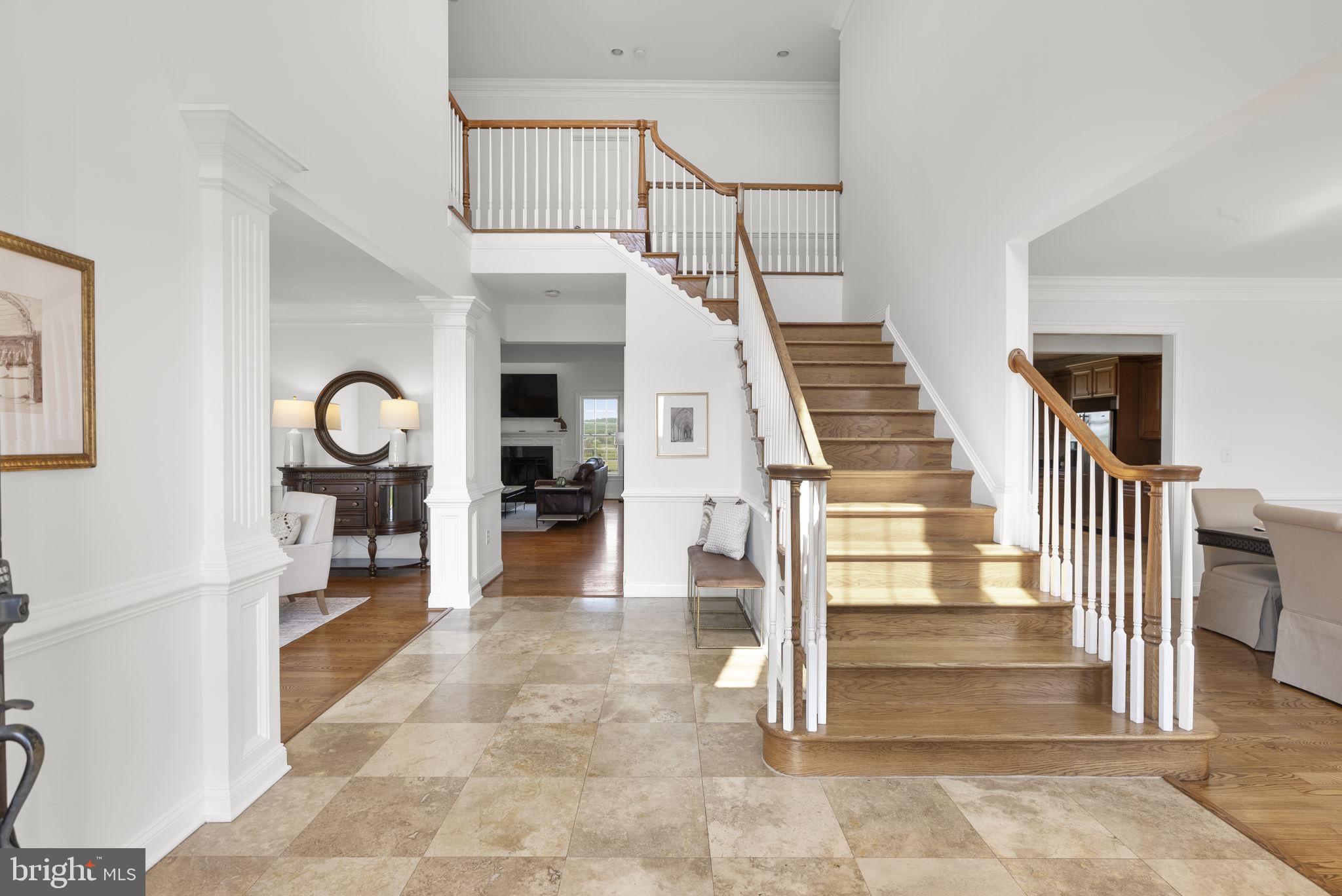 LEE'S CROSSING - Residential