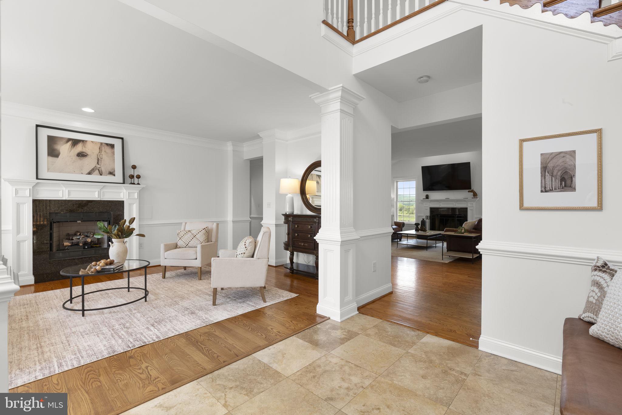 LEE'S CROSSING - Residential