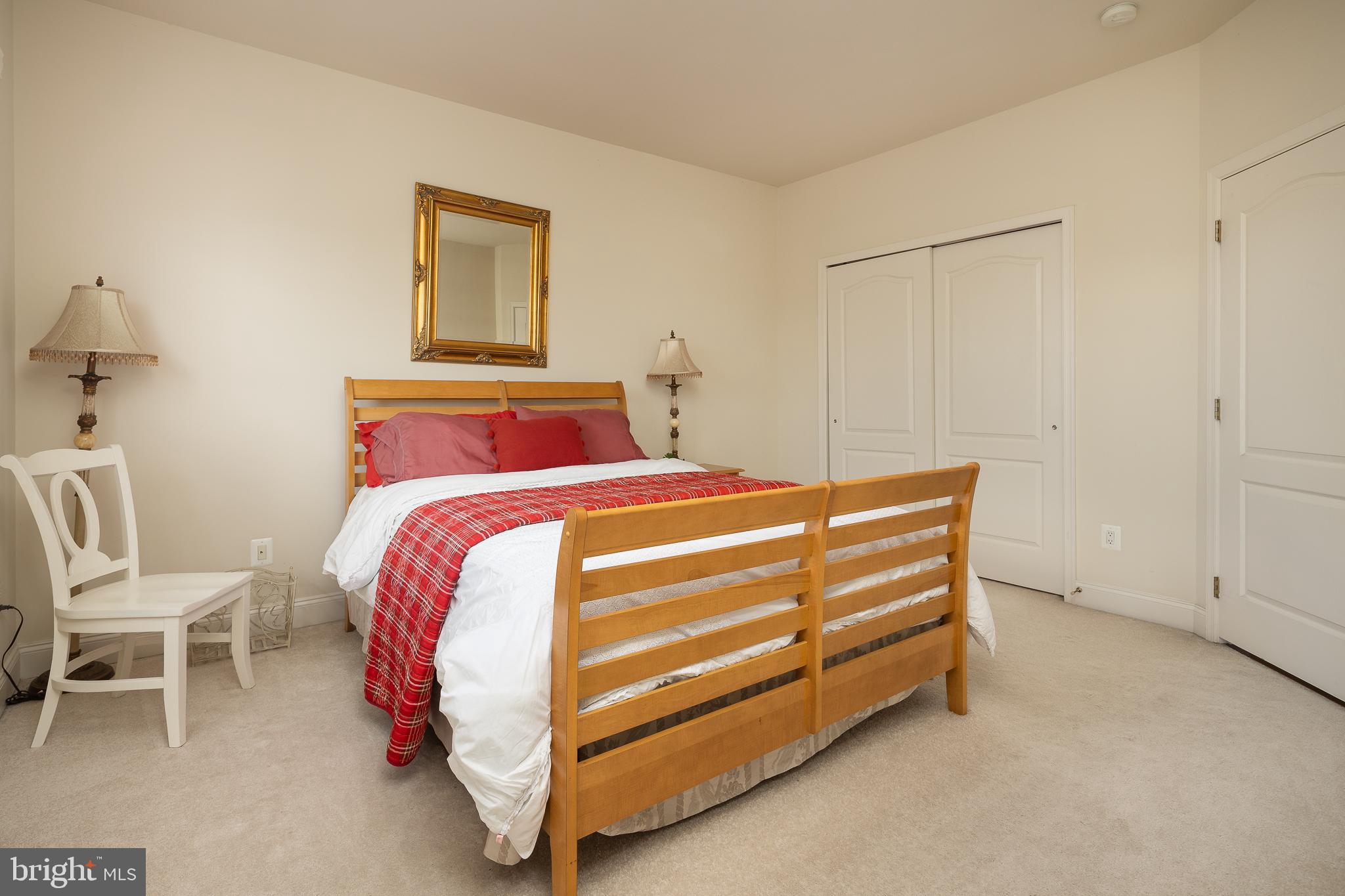 BELMONT COUNTRY CLUB - Residential