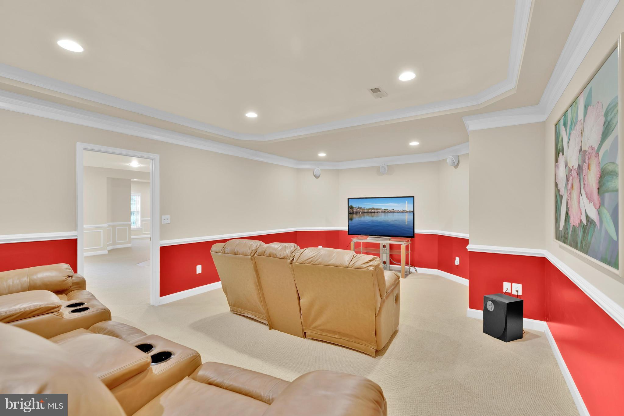 BELMONT COUNTRY CLUB - Residential