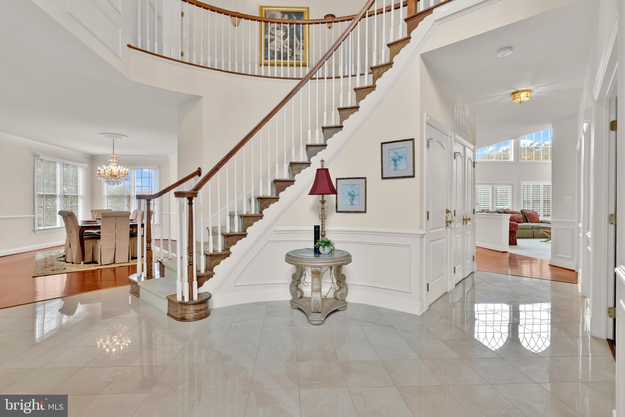 BELMONT COUNTRY CLUB - Residential