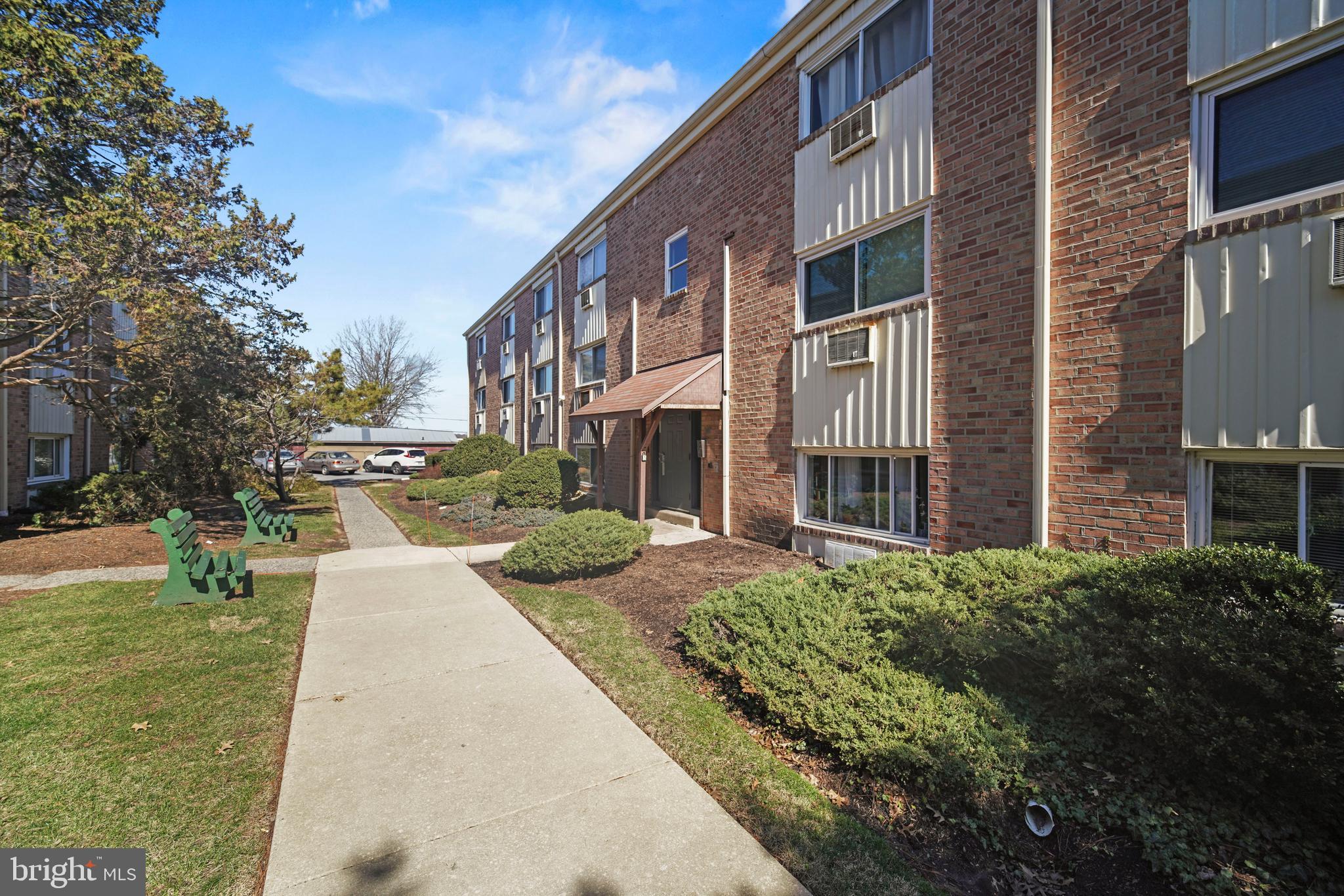BIRCHWOOD - Residential