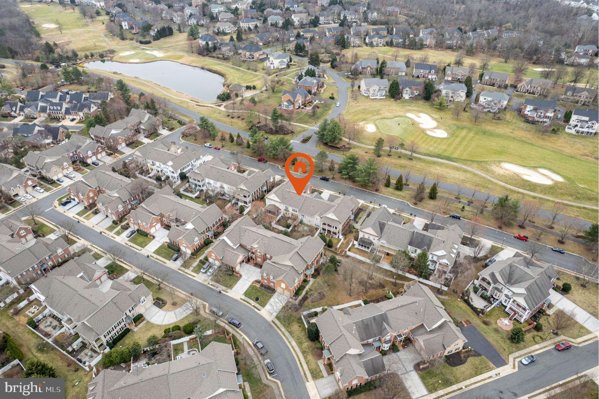 RIVER CREEK - Residential