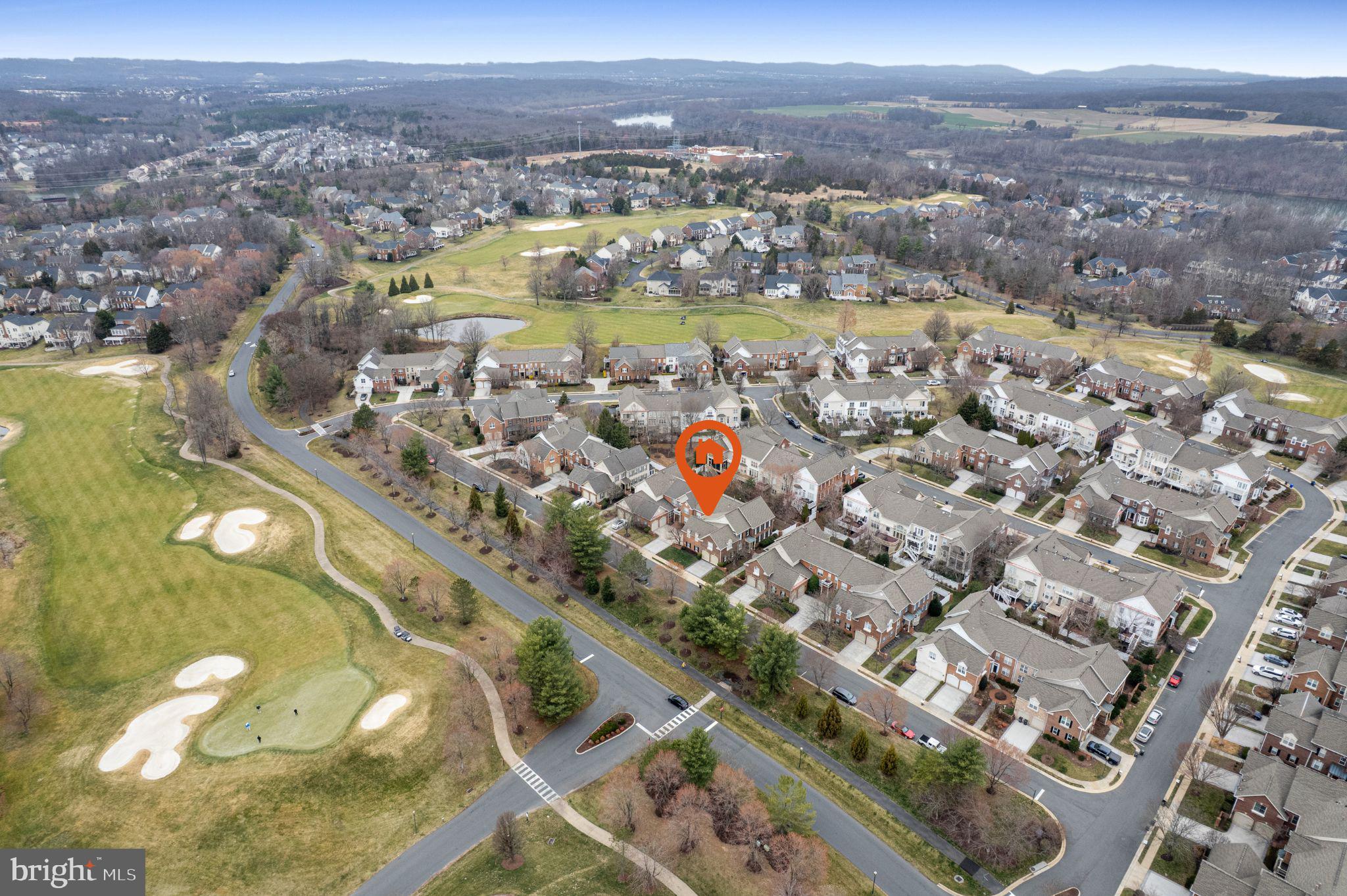 RIVER CREEK - Residential