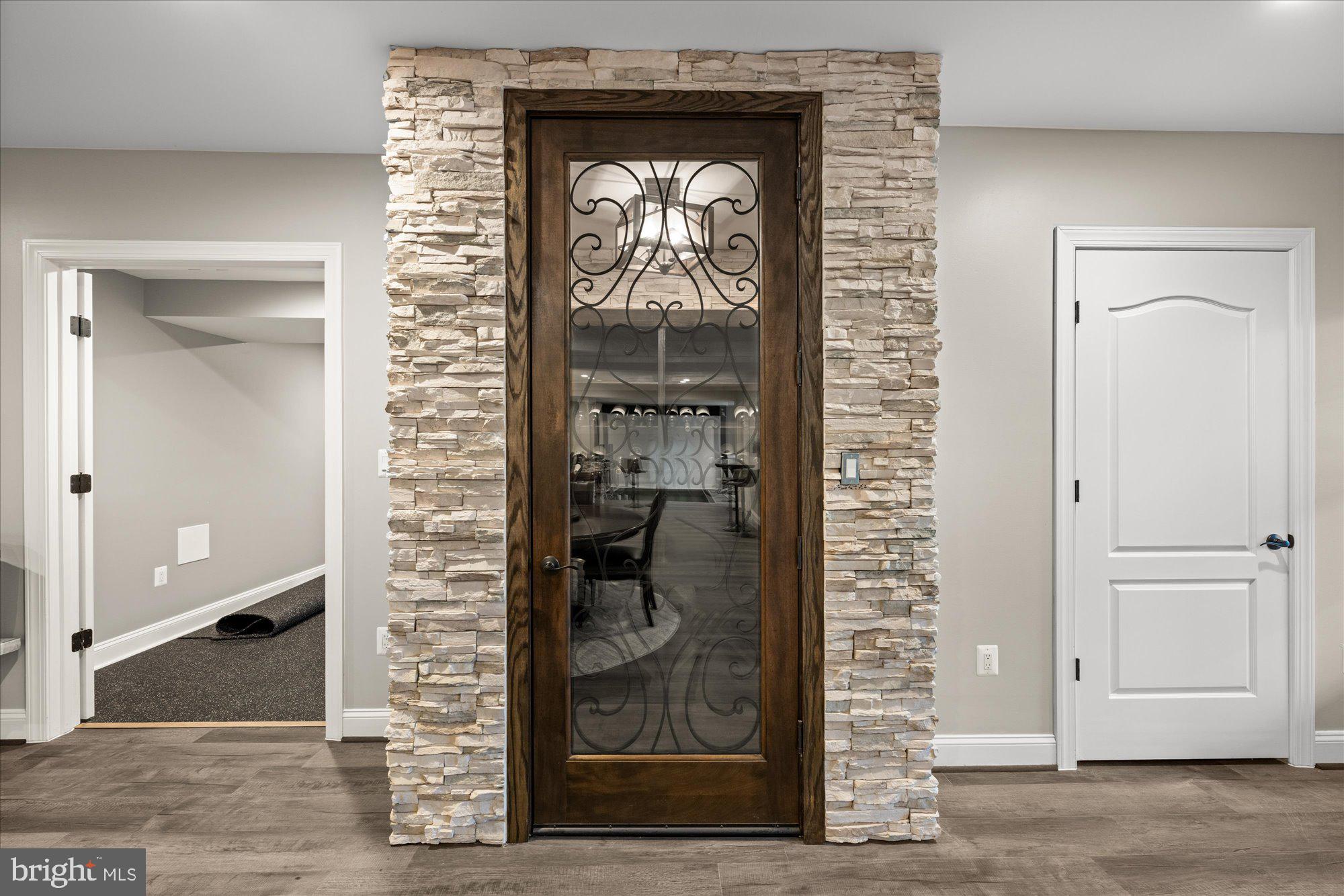BELMONT COUNTRY CLUB - Residential