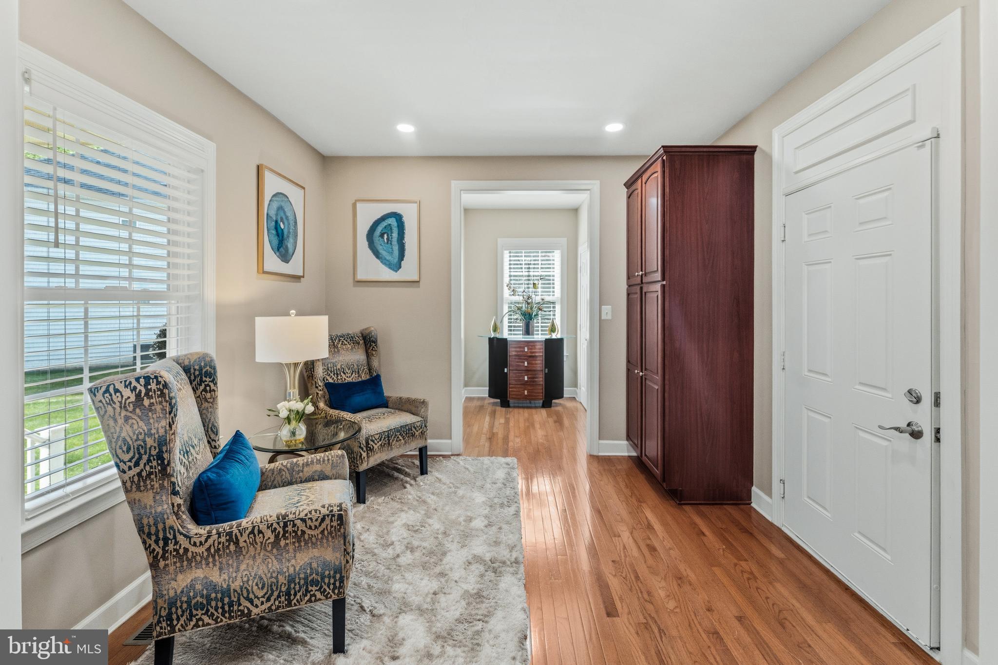 OAK CREEK - Residential